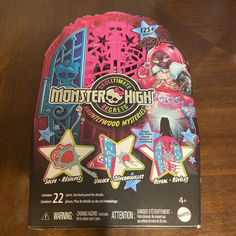 Monster High Skulltimate Secrets Catty NoirDoll – Hauntlywood Mysteries NEW